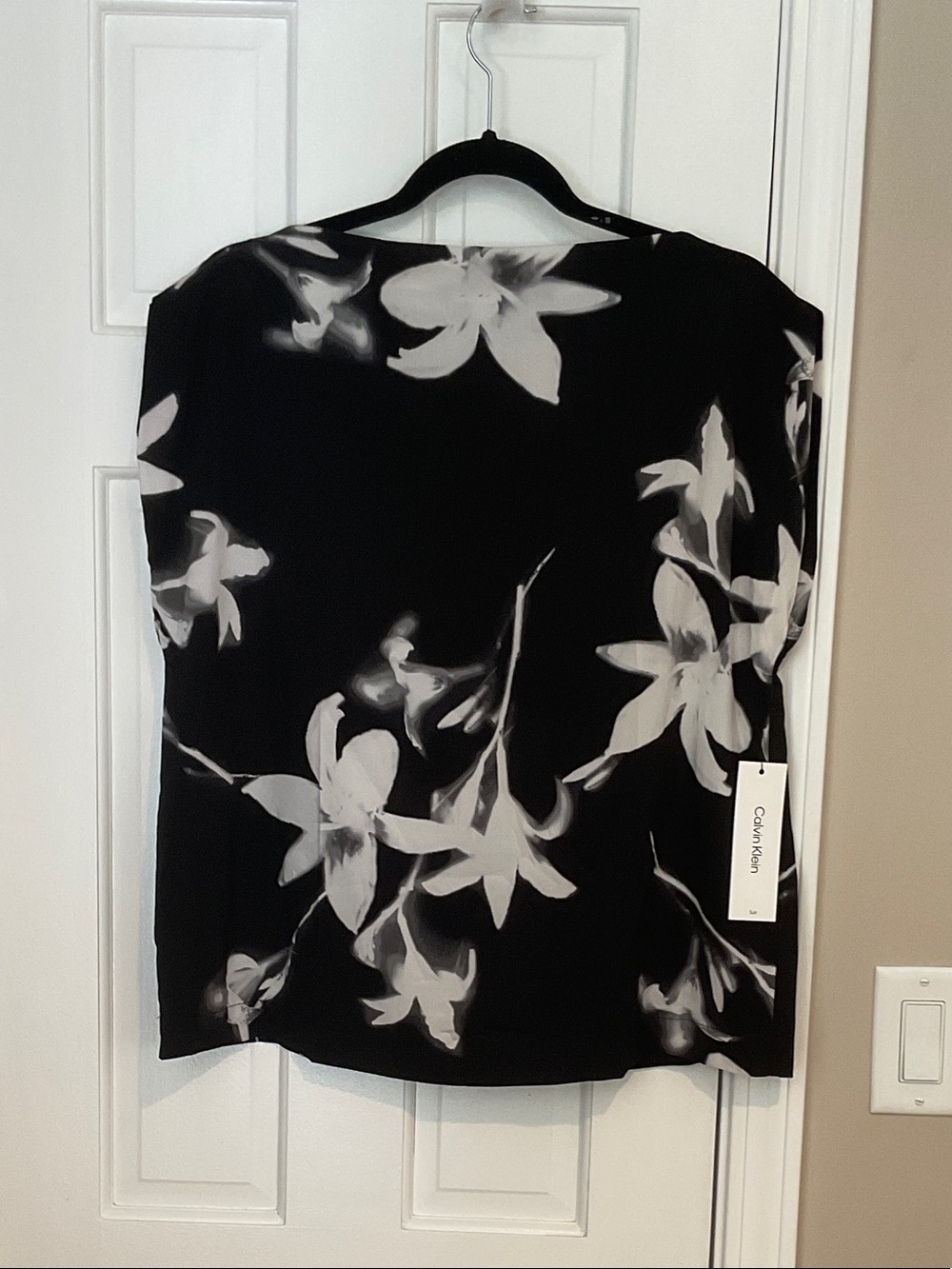 Calvin Klein Black and White Floral Scoop Neck Sweater